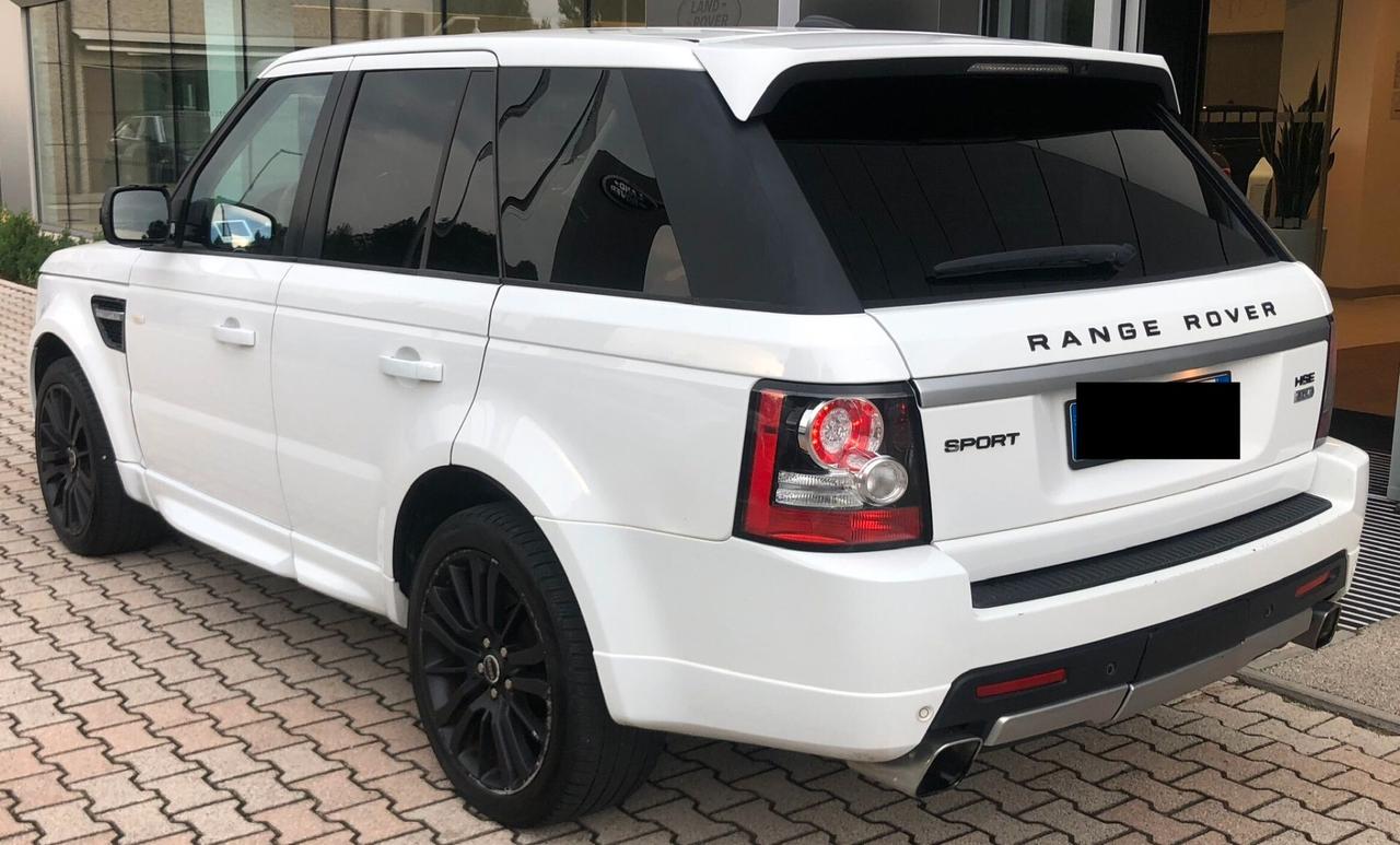 Land Rover Range Rover Sport 3.0 SDV6 HSE