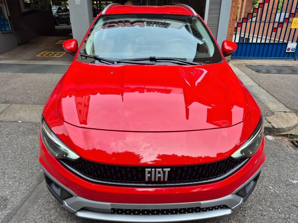 Fiat Tipo 1.5 Hybrid DCT 5 porte Red