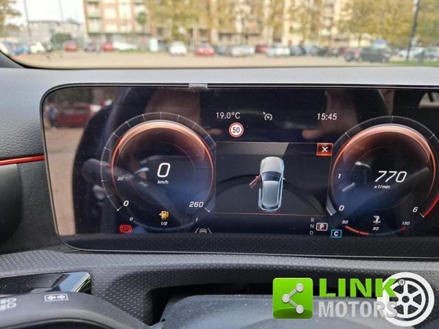 MERCEDES-BENZ A 200 d Automatic Premium
