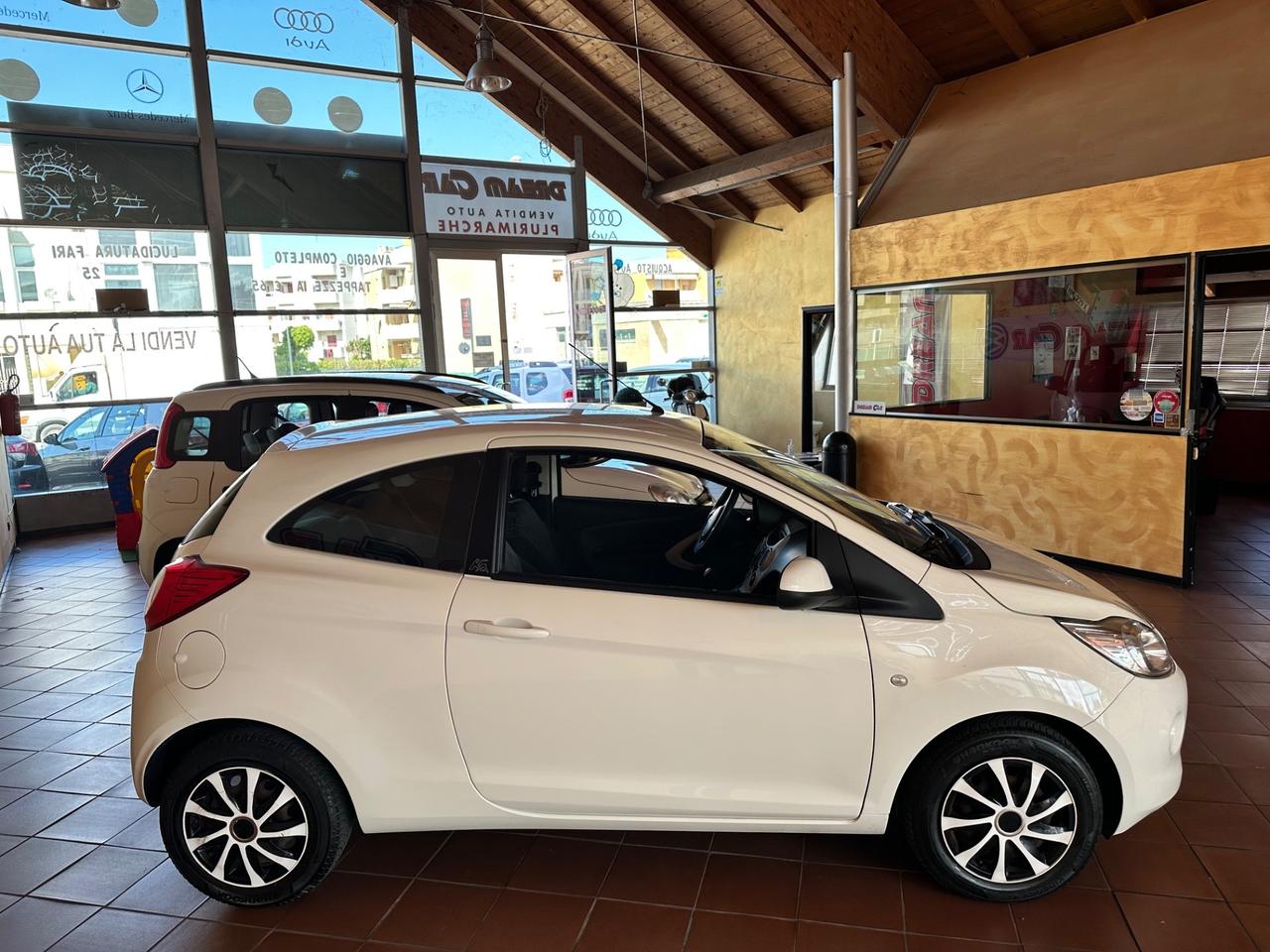 Ford Ka Ka+ 1.2 8V 69CV Titanium neopatentati