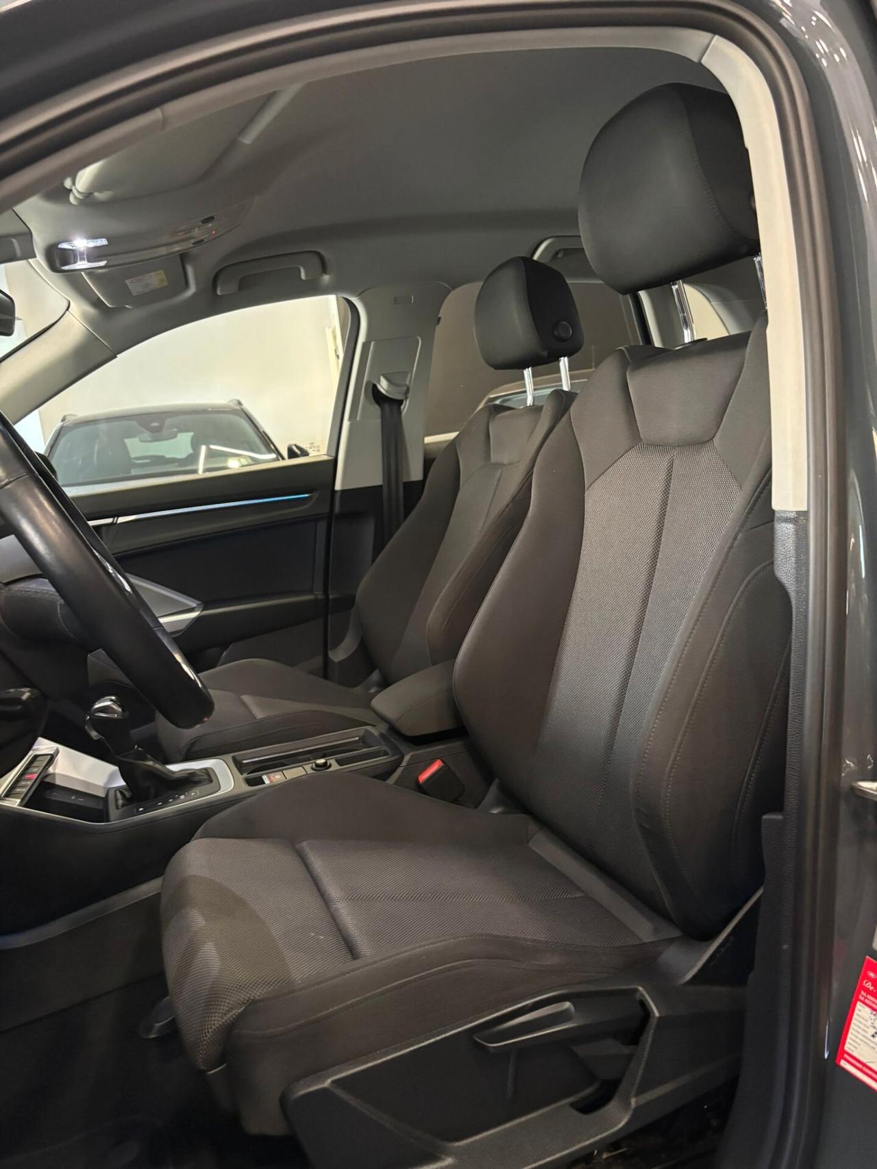 Audi Q3 35 TDI S tronic Business 2.0 150CV