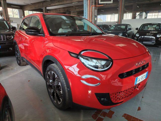 FIAT 600 Hybrid 110 CV DCT MHEV La Prima