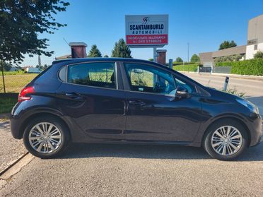Peugeot 208 208-1.2 benz/gpl