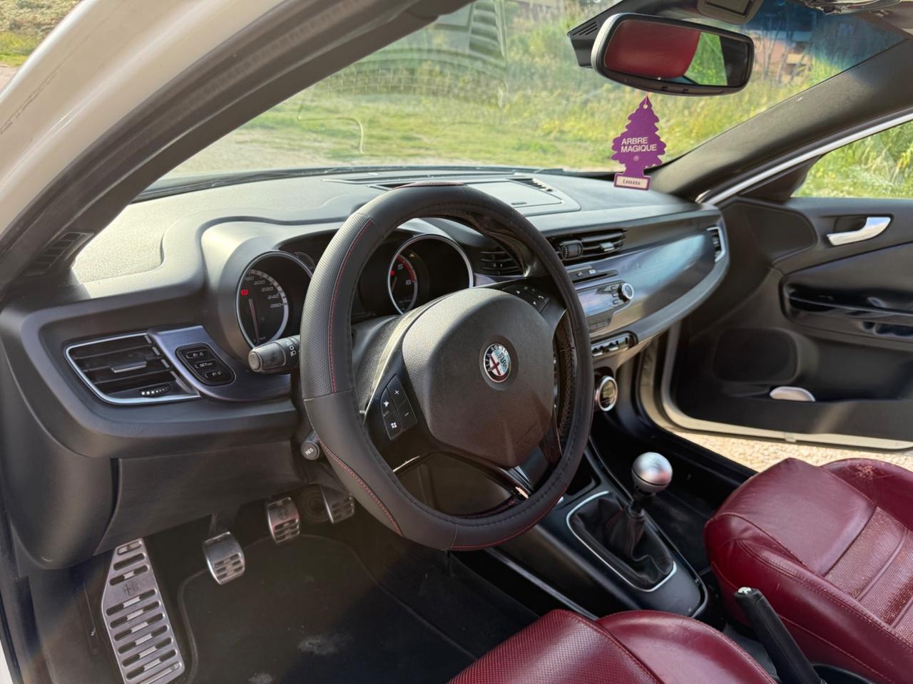 Alfa Romeo Giulietta 1.6 JTDm-2 105 CV Distinctive