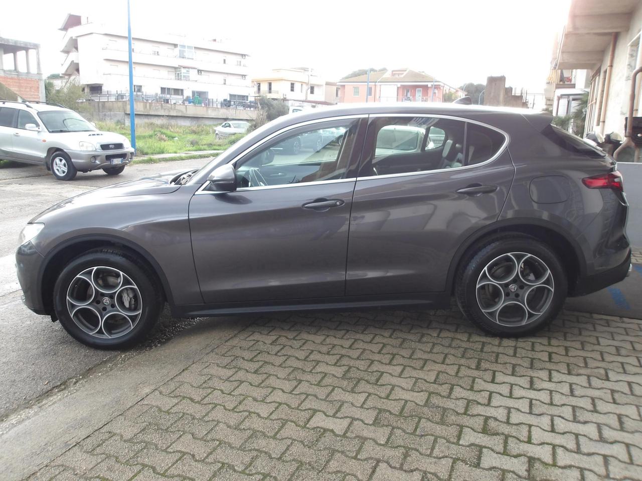 Alfa Romeo Stelvio 2.2 t Executive Q4 210cv auto