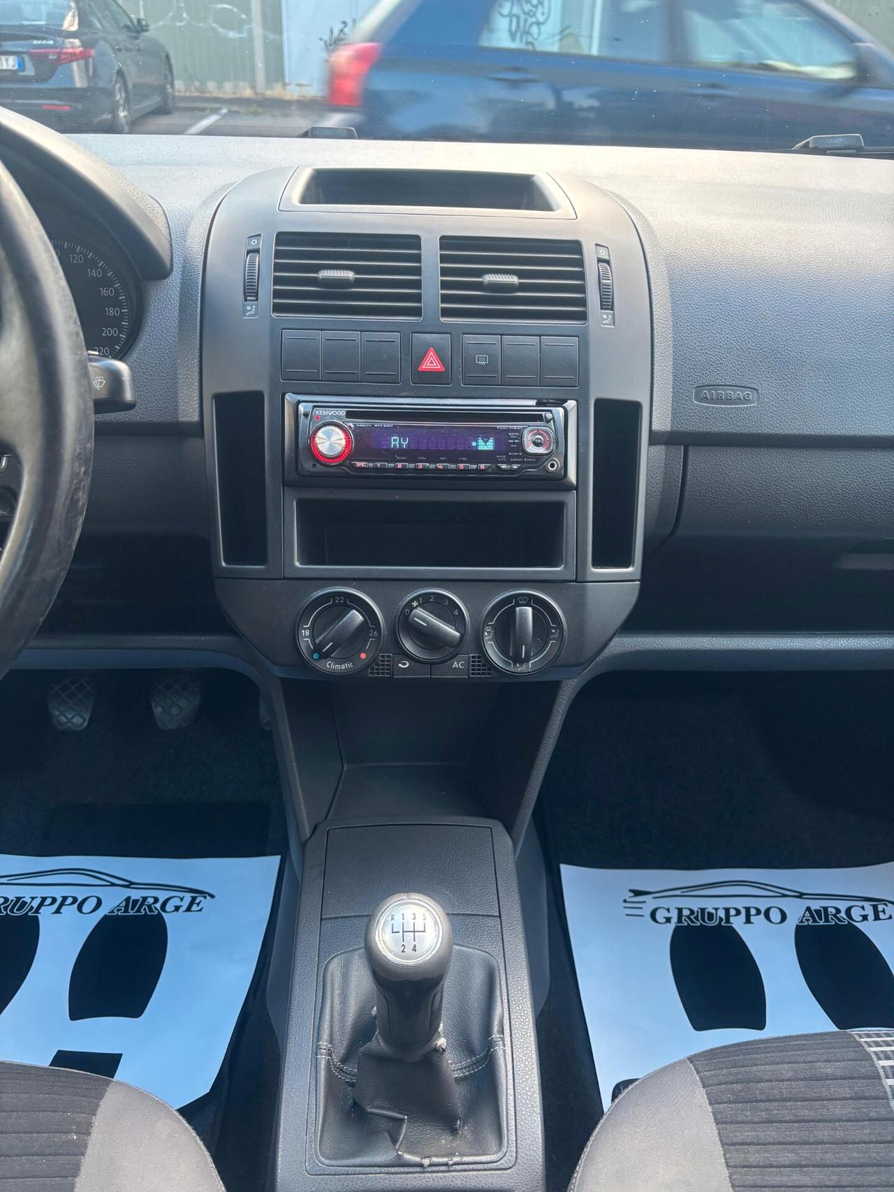 Volkswagen Polo 1.2/70CV 12V 5p. Comfortline