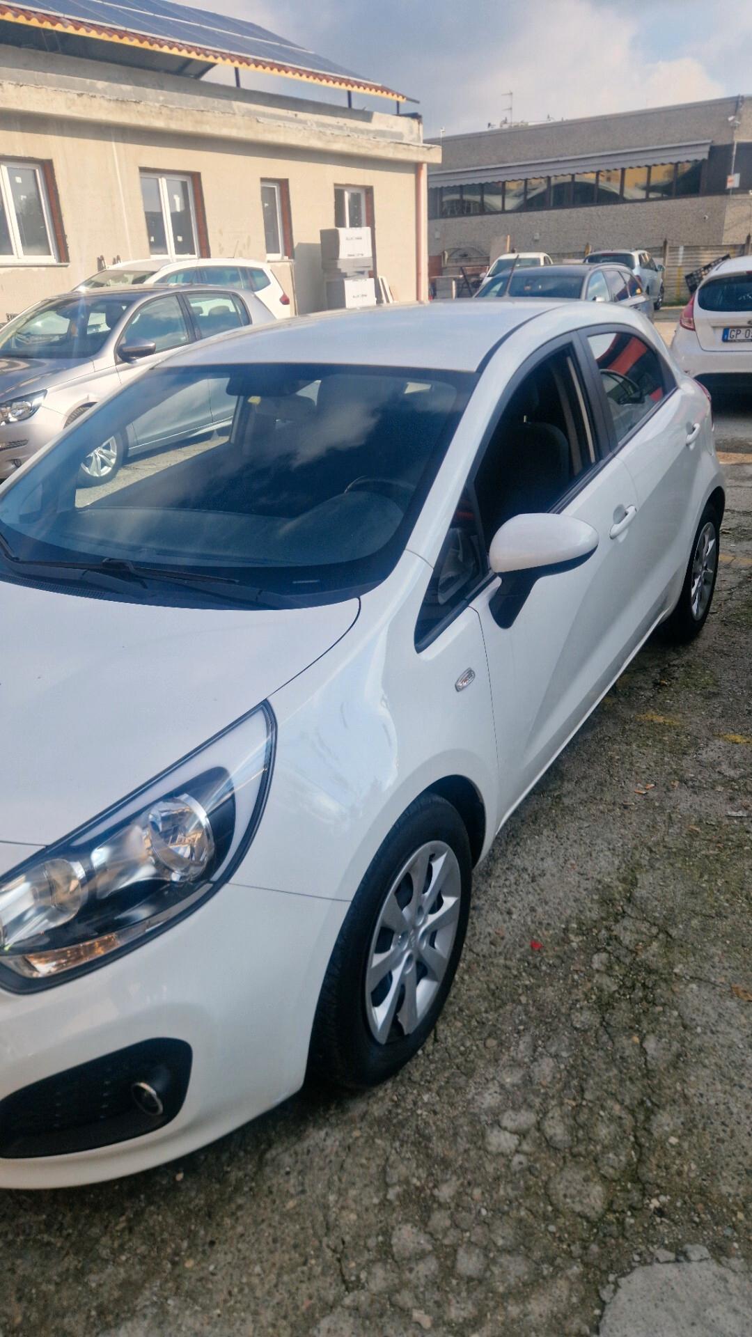 Kia Rio 1.2 Gpl-Benzina