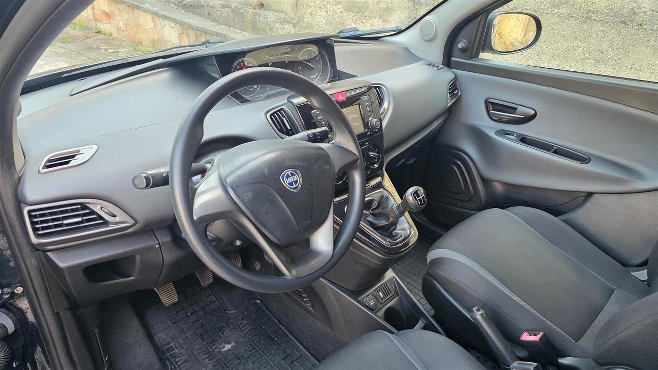 Lancia Ypsilon 1.3 MJT 16V 95 CV 5 porte S&S Unyca