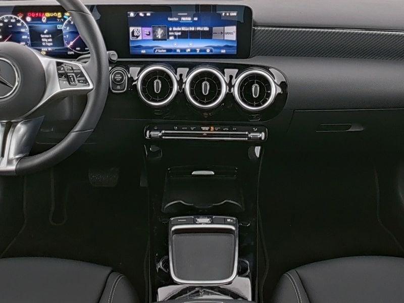 Mercedes-Benz Classe A 180 Automatic Advanced Progressive