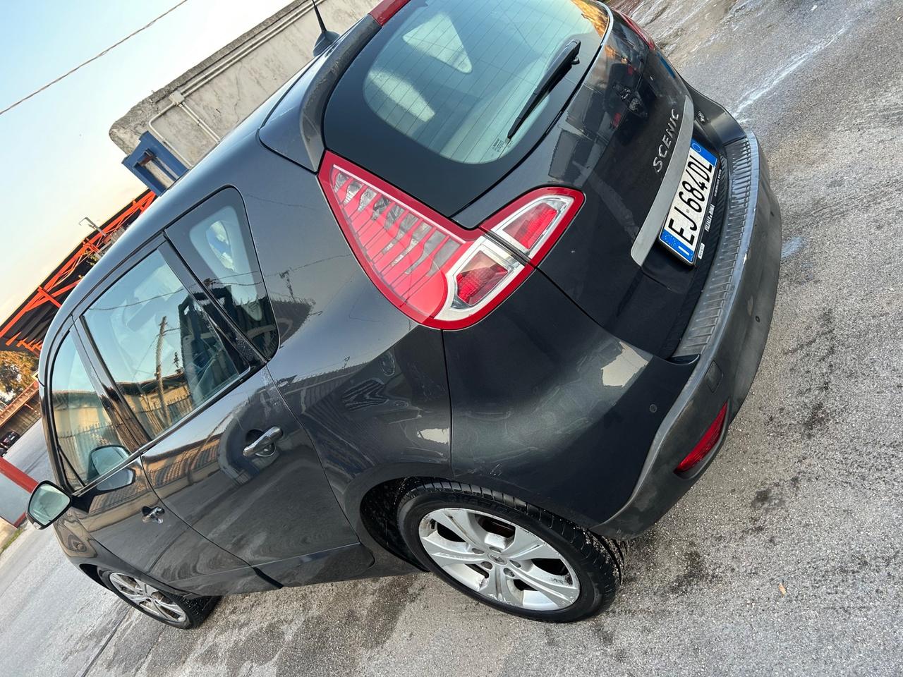 Renault Scenic Scénic X-Mod 1.5 dCi 110CV Dynamique