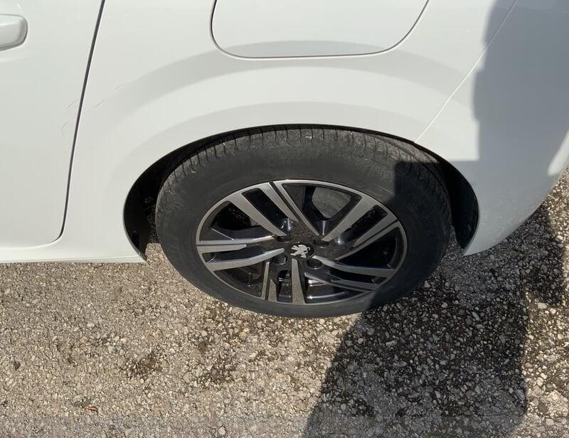 Peugeot 208 2ª serie PureTech 75 Stop&Start 5 porte Active Pack