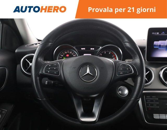 MERCEDES-BENZ GLA 180 Sport