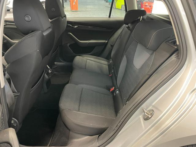 SKODA Octavia 2.0 TDI EVO SCR DSG WAGON EXECUTIVE