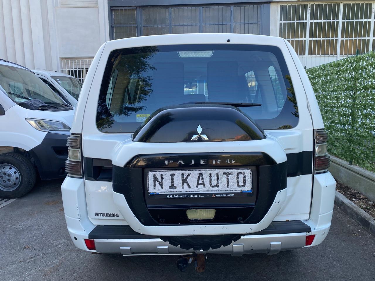 Mitsubishi Pajero 3.2 DI-D 16V aut. 5p. Intense DPF