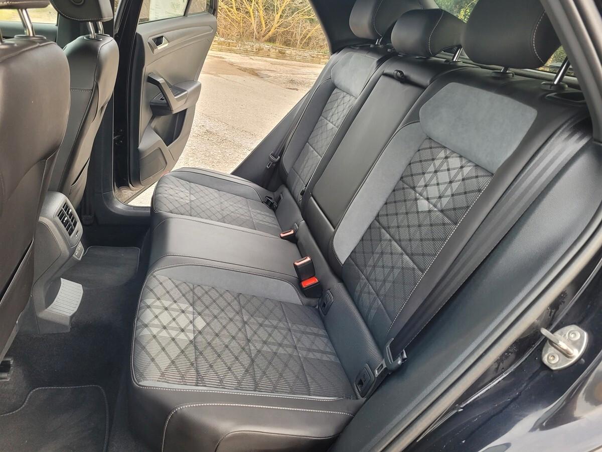 Volkswagen T-Roc 1.0 TSI R-Line