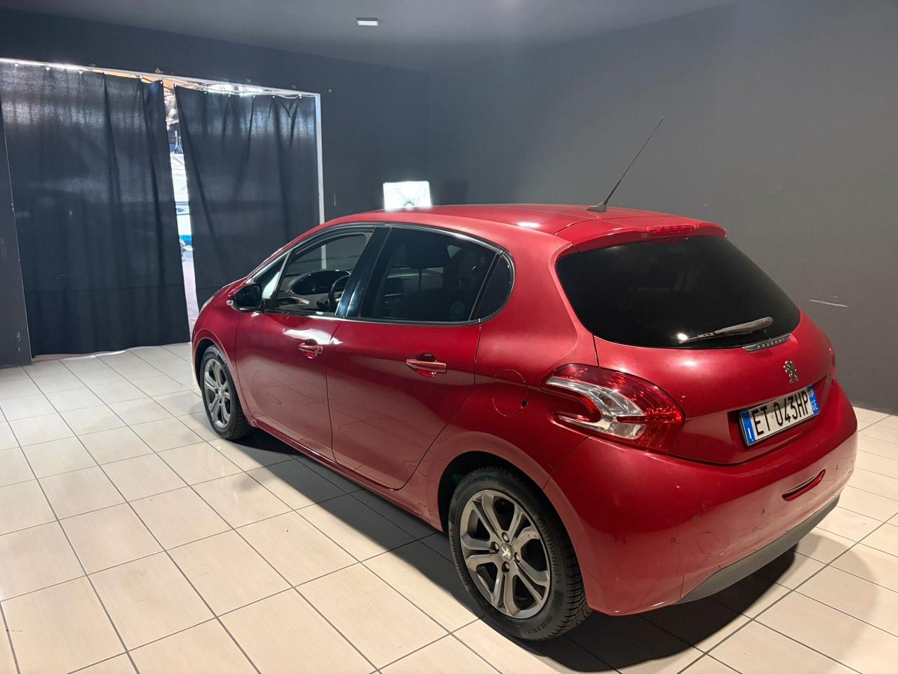 PEUGEOT 208 DEL 2013 BENZINA 110.000 KM