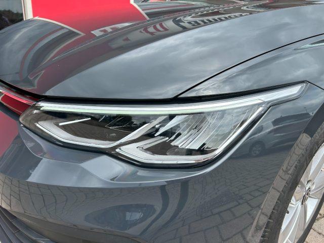 VOLKSWAGEN Golf 1.5 TGI DSG Life
