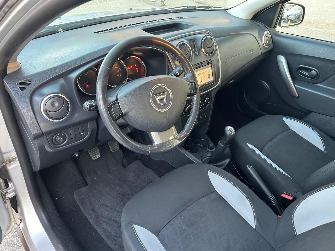 Dacia Sandero Stepway 1.5 dCi 90 cv 2013