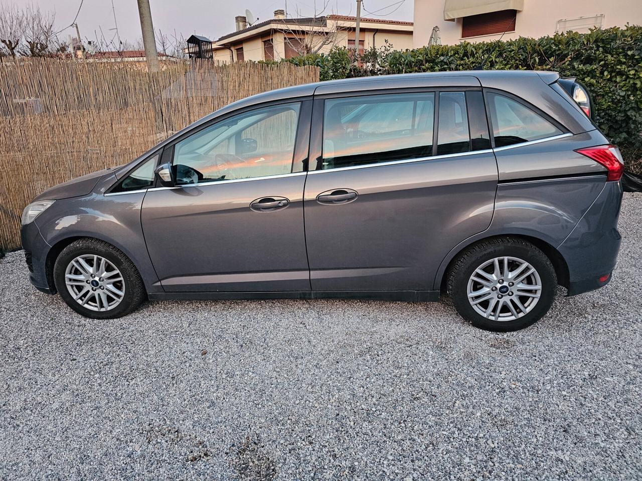 Ford C-Max 1.6 TDCi 115CV Titanium