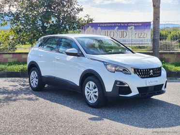 PEUGEOT 3008 BlueHDi 130 S&S EAT8 Business