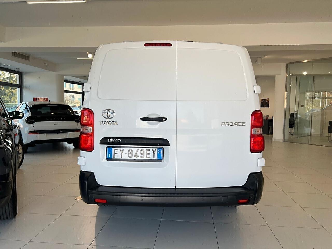 Toyota Proace Proace 2.0D 122CV S&S PL-SL-TN Furgone Long 4p.14q Comfort