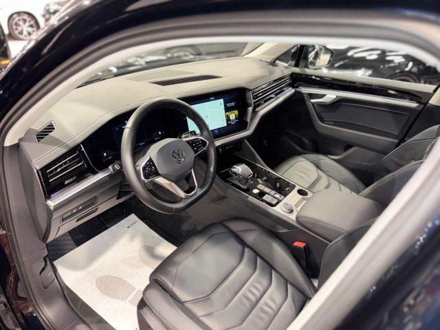 VOLKSWAGEN Touareg 3.0 V6 TDI 286 CV SCR ELEGANCE *UNIPROP*TETTO*