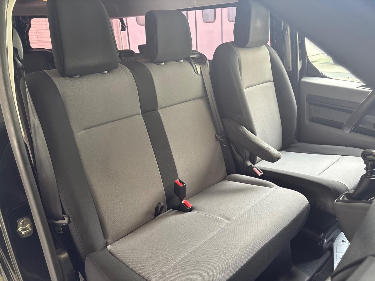 Peugeot Traveller Expert BlueHDi 115 S&S Long Active