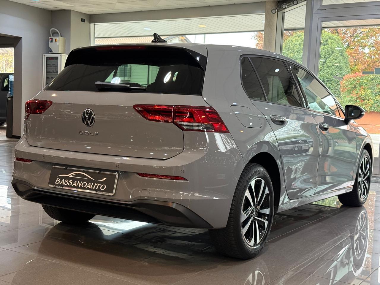 Volkswagen Golf 5p 1.0 tsi 110 CV Life Bellissima