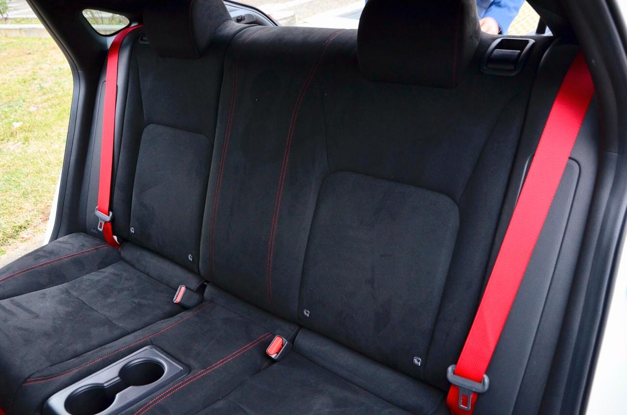 HONDA CIVIC 2.0 TYPE R 330cv, UNICOPROPRIETARIO, UFFICIALE ITALIANA, PERMUTE