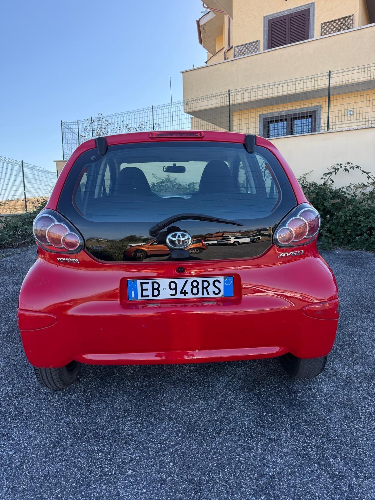 Toyota Aygo 1.0 12V VVT-i 5 porte Now