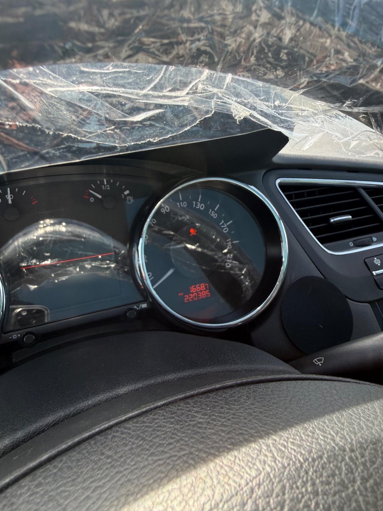 Peugeot 5008 2.0 HDi 150CV Tecno