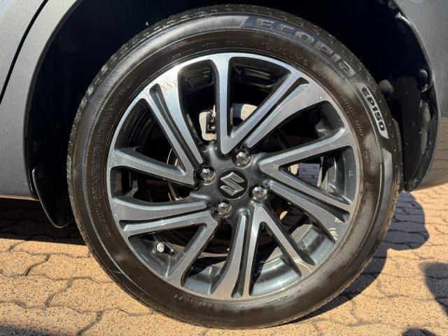 SUZUKI Swift 1.2 Hybrid CVT Top