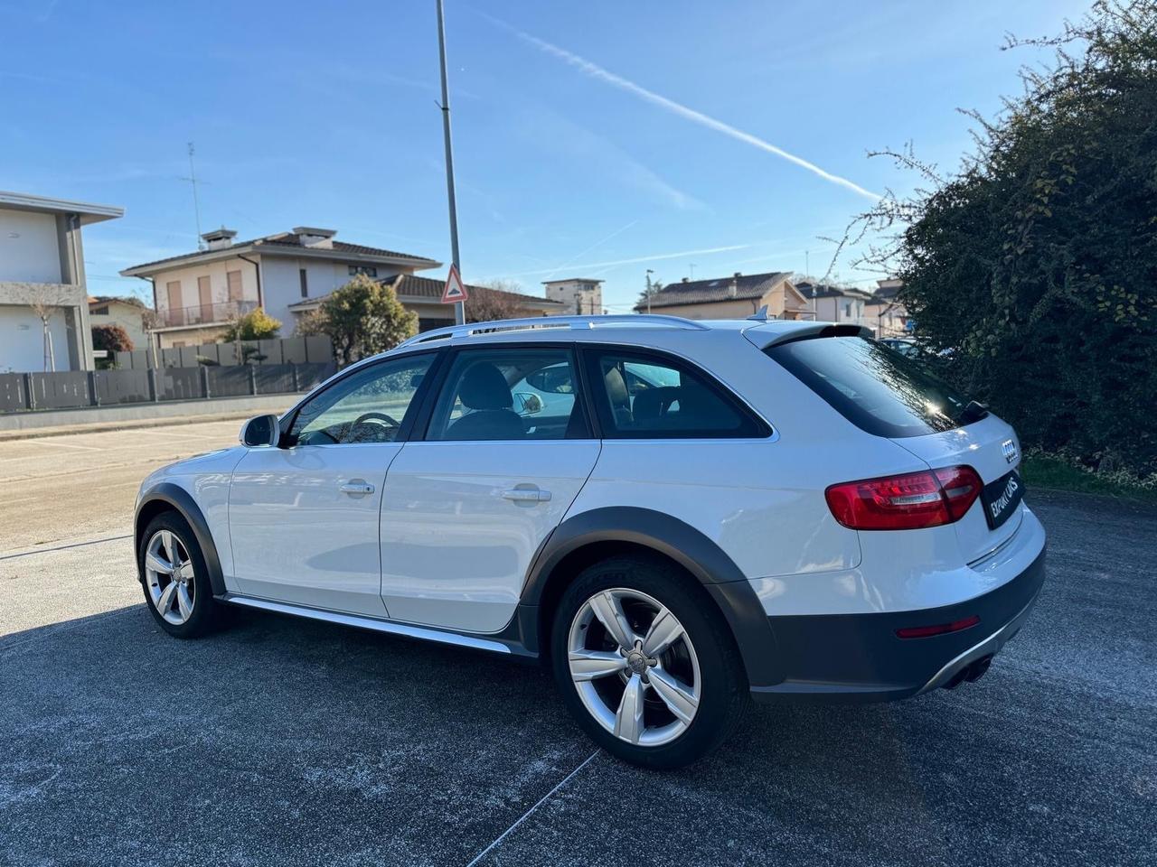 Audi A4 allroad 2.0 TDI 177 CV Business Plus