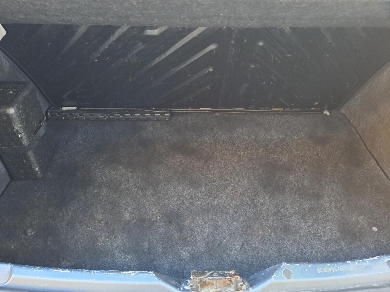 Peugeot 206 Plus 1.1 60CV 5p. Urban GPL