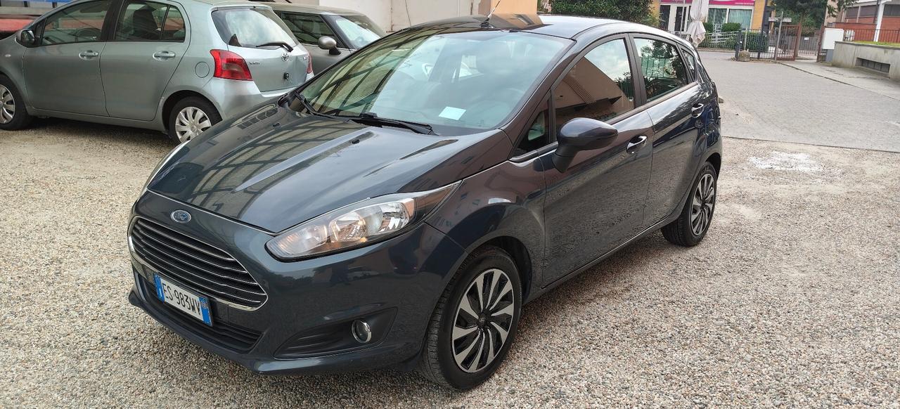 Ford Fiesta 1.4 5p. GPL Titanium
