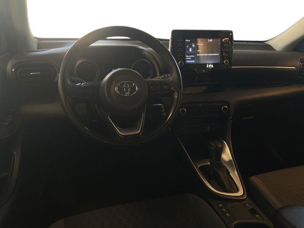 Toyota Yaris 1.5 hybrid Trend