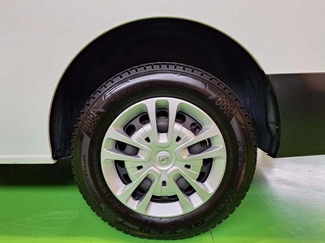 Opel Vivaro 2.0 Diesel 150CV Furgon Van