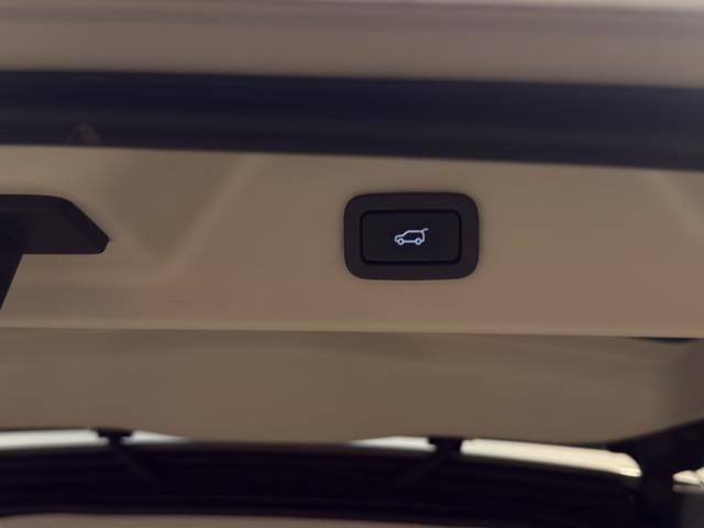LAND ROVER Range Rover 3.0 TDV6 Autobiography