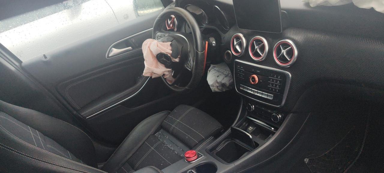 Mercedes-benz A 180 d Automatic Premium