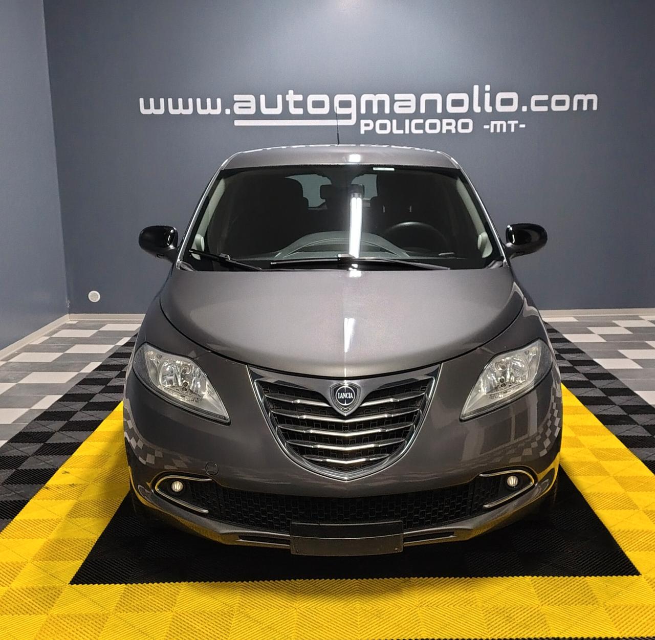 Lancia Ypsilon 1.2 69 CV 5p