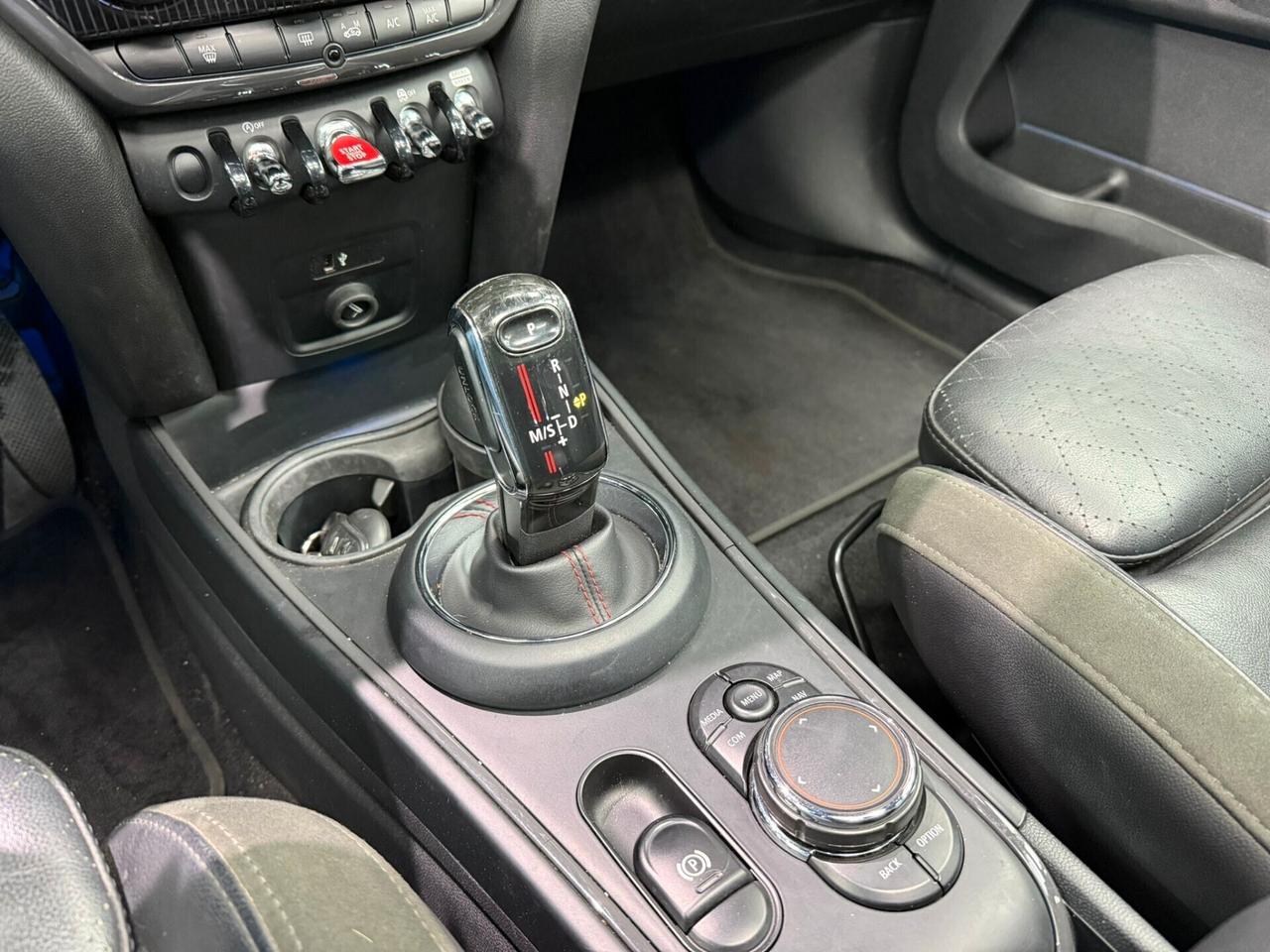 Mini Cooper SD Countryman 2.0 Hype Automatica (152)