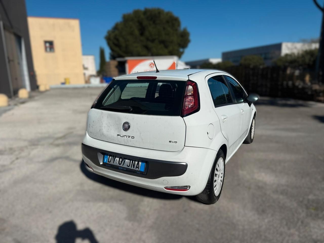 FIAT PUNTO EVO 1.3 DIESEL 2010 12 MESI DI GARANZIA