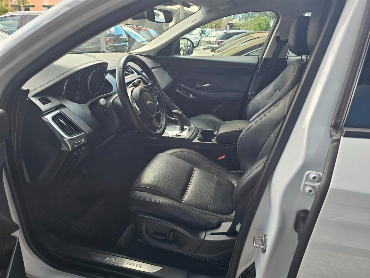 Jaguar E-Pace 2.0D 150 CV AWD R-Dynamic
