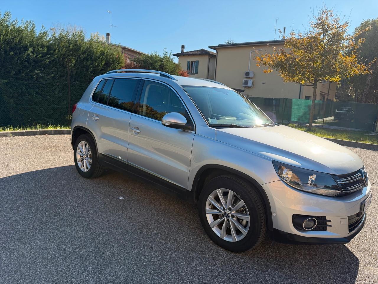 Volkswagen Tiguan 2.0 tdi - NAV. - 12 MESI DI GARANZIA -