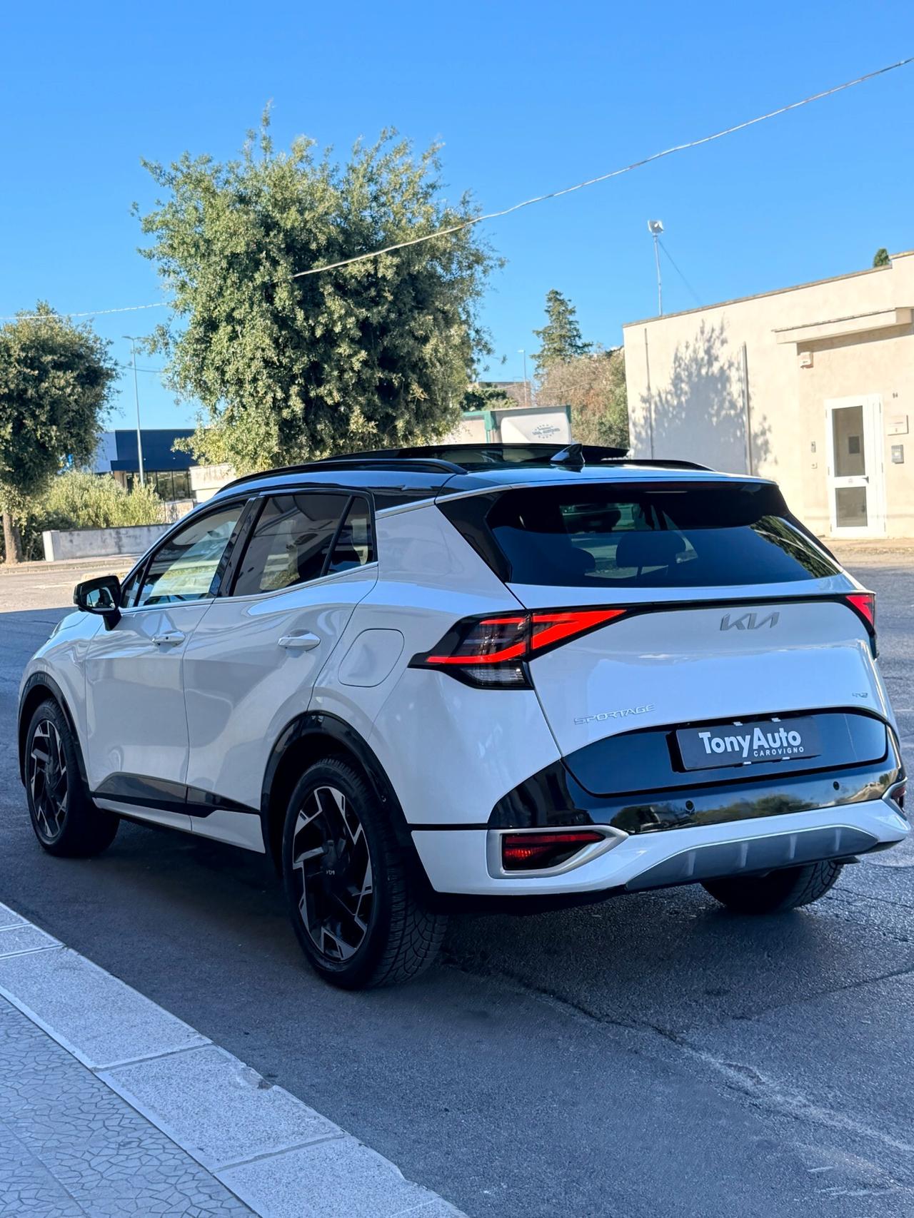 Kia Sportage 1.6 crdi mhev GT Line Premium Pack TETTO APRIBILE,DOPPIOTETTO PANORAMICO,TELECAMERA 360,VIRTUAL COCK