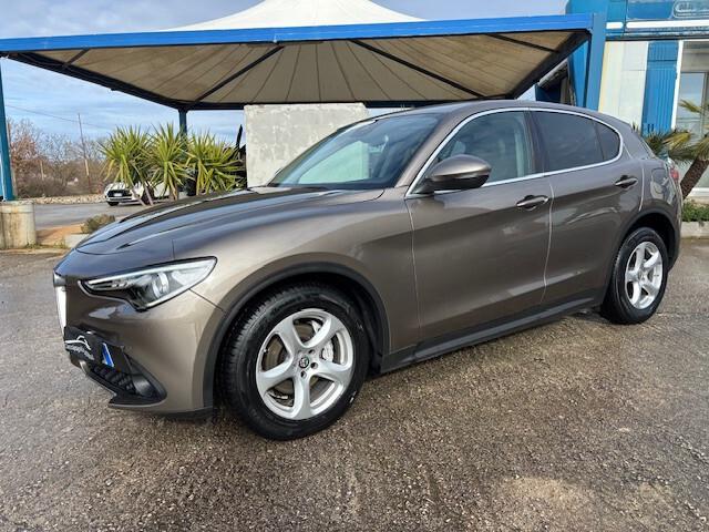 Alfa Romeo Stelvio 2.2 Turbodiesel 180 CV AT8 Q4 Executive
