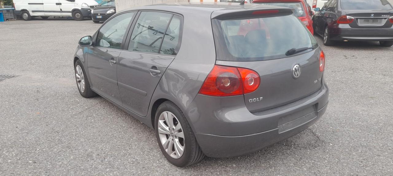 Volkswagen Golf 2.0 16V TDI 5p. Comfortline