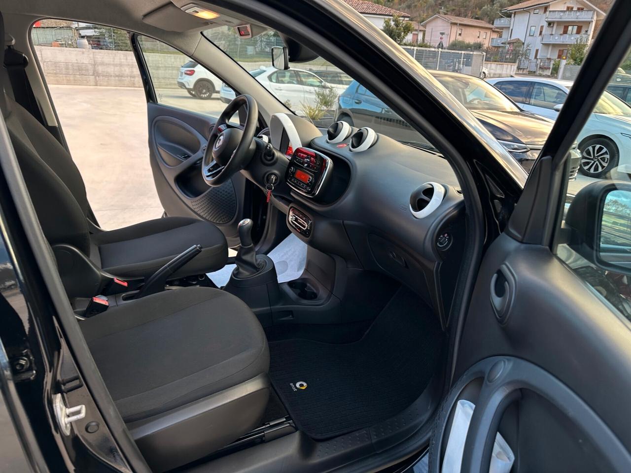 Smart ForFour 70 1.0 Youngster
