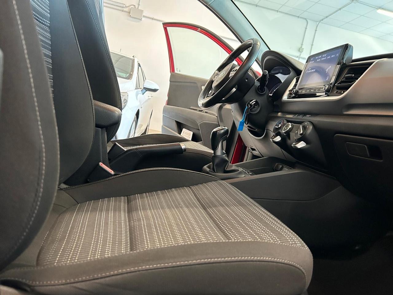 Kia Stonic STYLE 1.0 T-GDi MHEV iMT DESIGN PACK