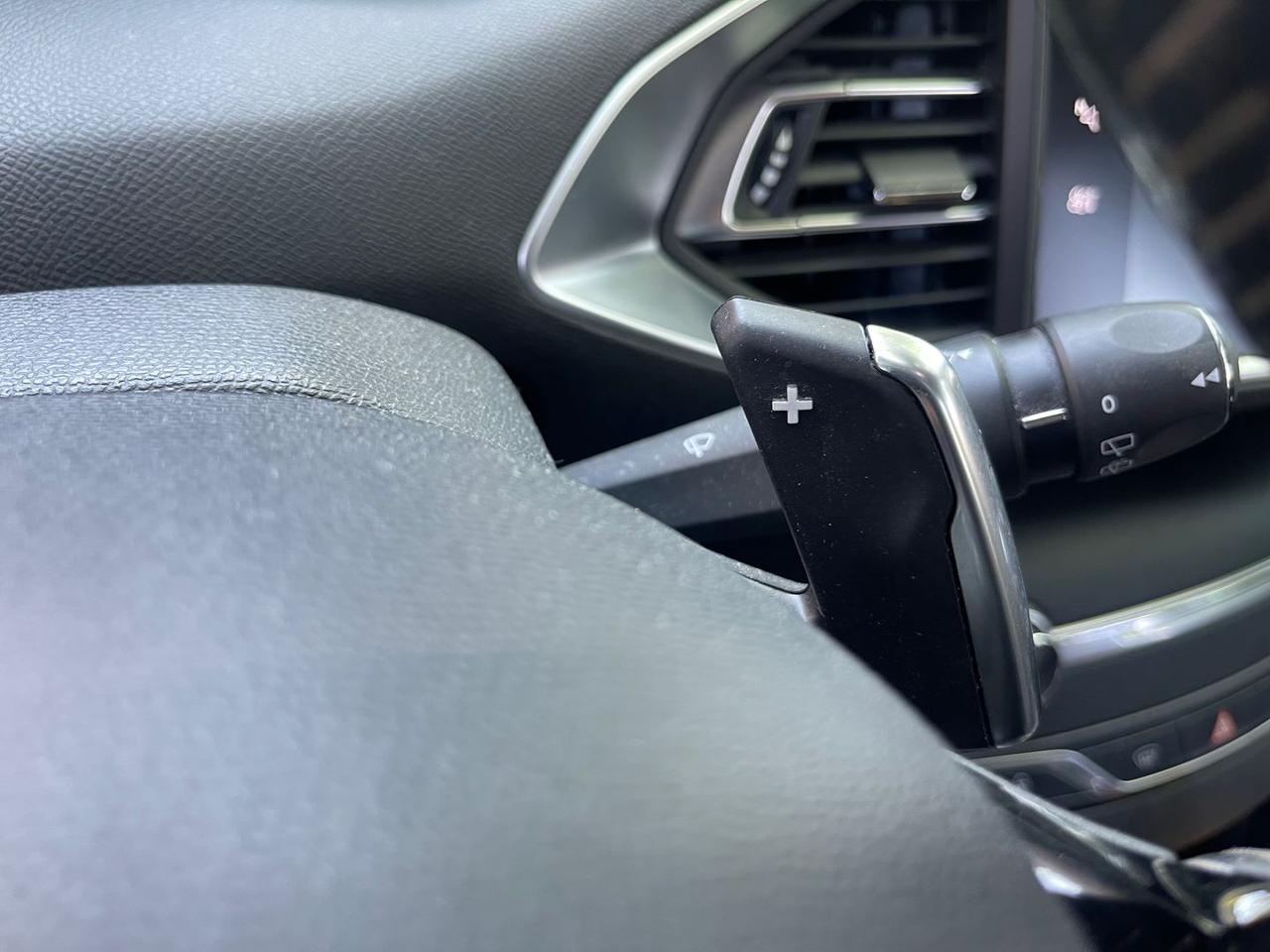 Peugeot 308 Allure 1.5 Blue HDI 130